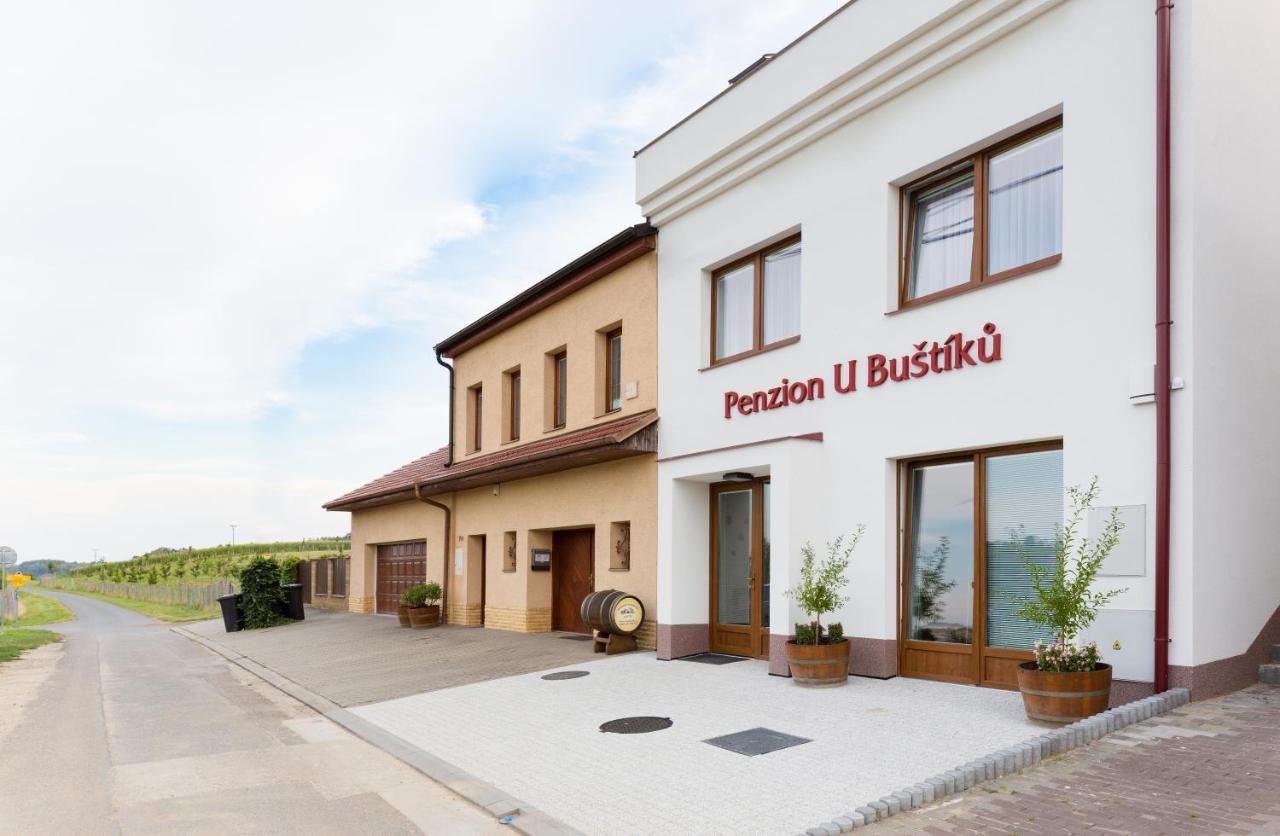 Penzion U Bustiku Sardice Zewnętrze zdjęcie
