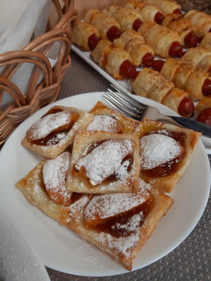 Penzion U Bustiku Sardice Zewnętrze zdjęcie