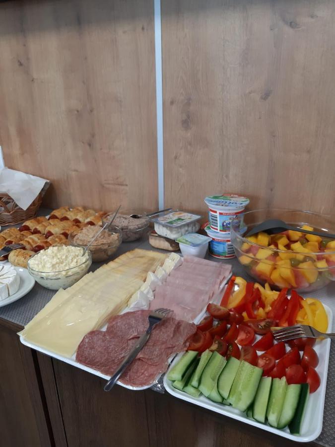 Penzion U Bustiku Sardice Zewnętrze zdjęcie